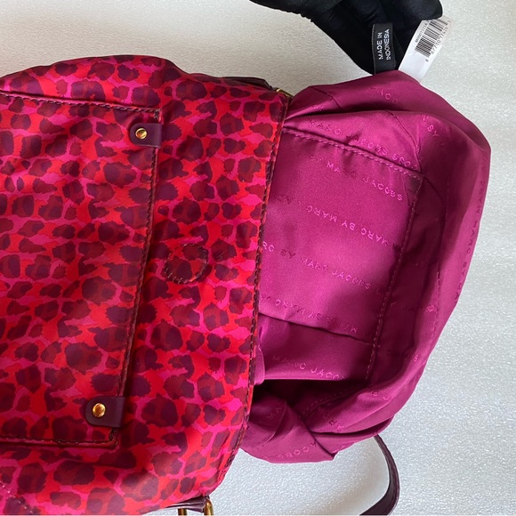 MARC by Marc Jacobs Preppy Nylon Mini Natasha Crossbody Bag - Picture 7 of 14